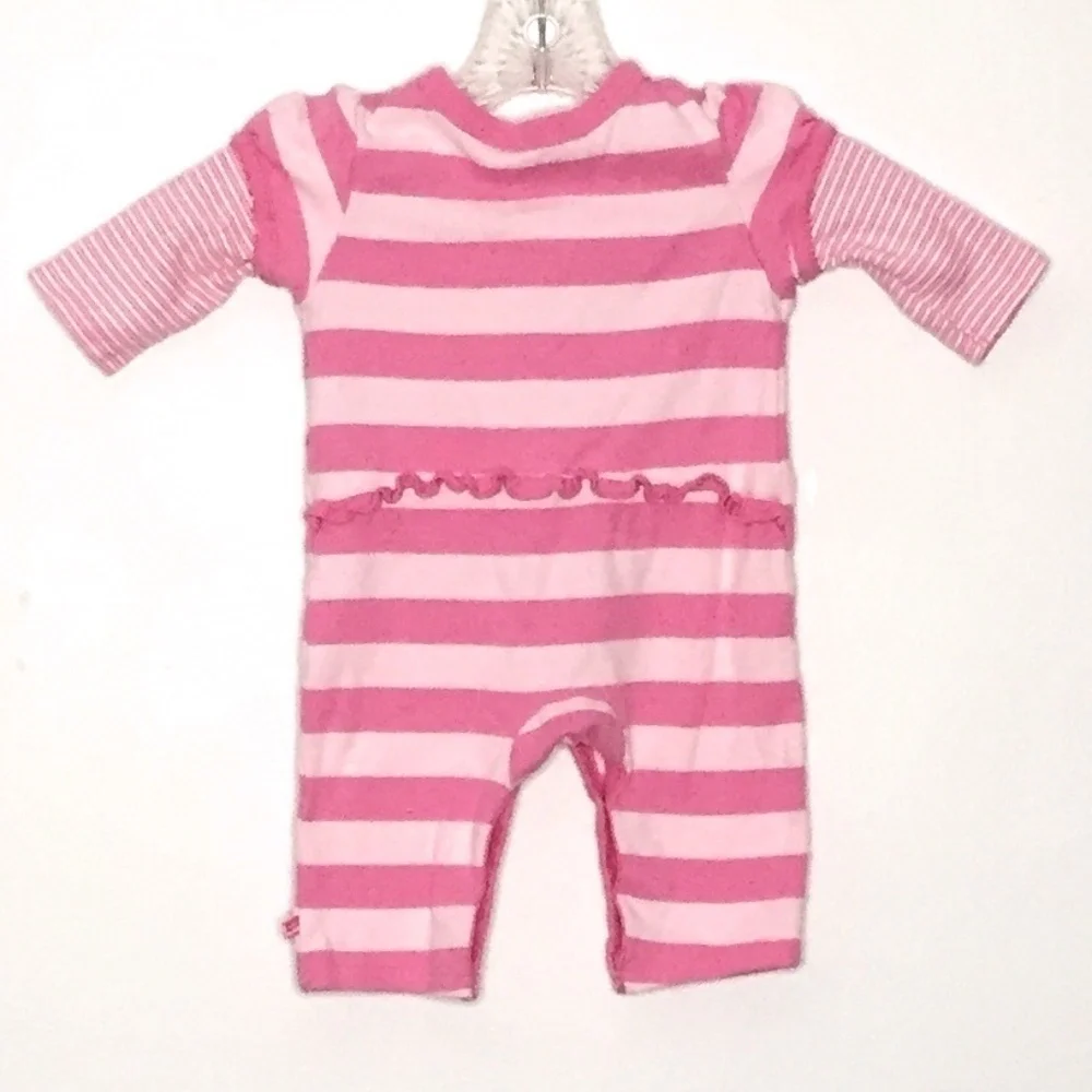 THE CHILDREN'S PLACE | pink striped onesie